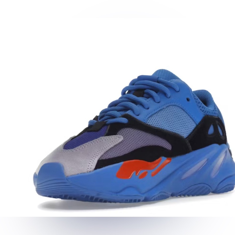Yeezy boost 700 high res blue size 7.5m